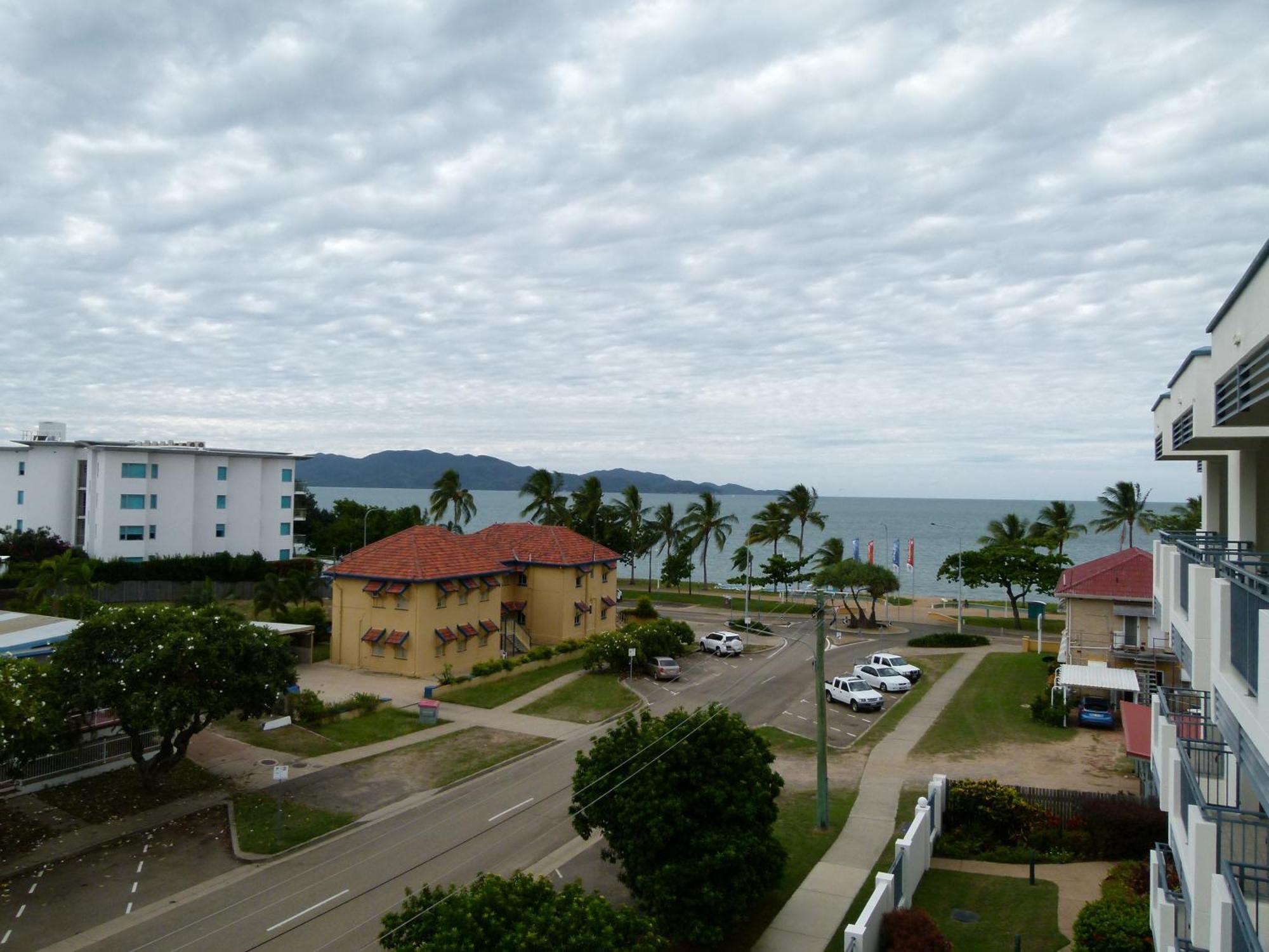 Madison Ocean Breeze Apartments Townsville Dış mekan fotoğraf