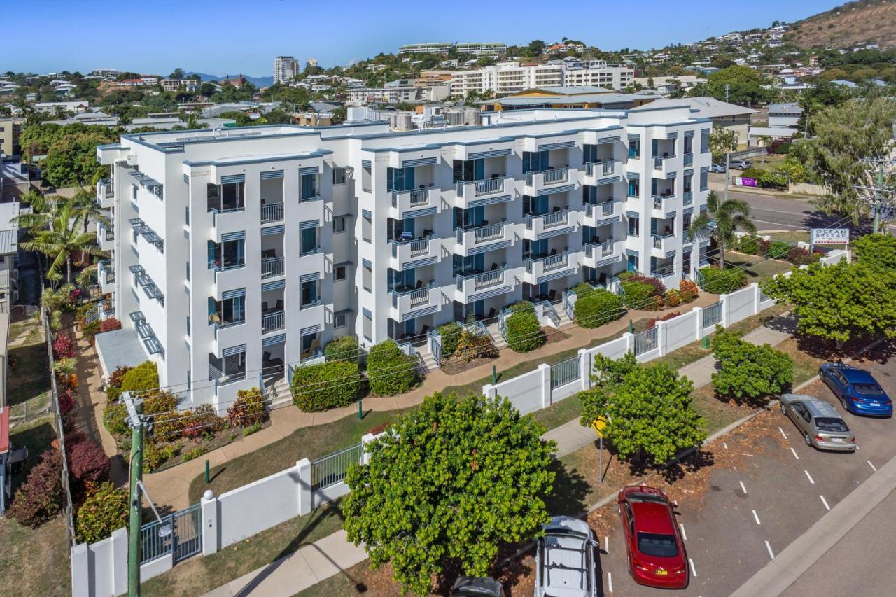 Madison Ocean Breeze Apartments Townsville Dış mekan fotoğraf